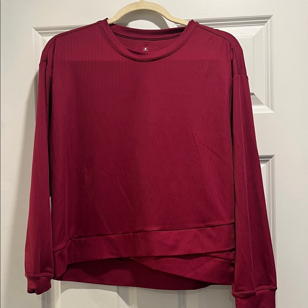 Danskin Women's Burgundy Sweatshirt